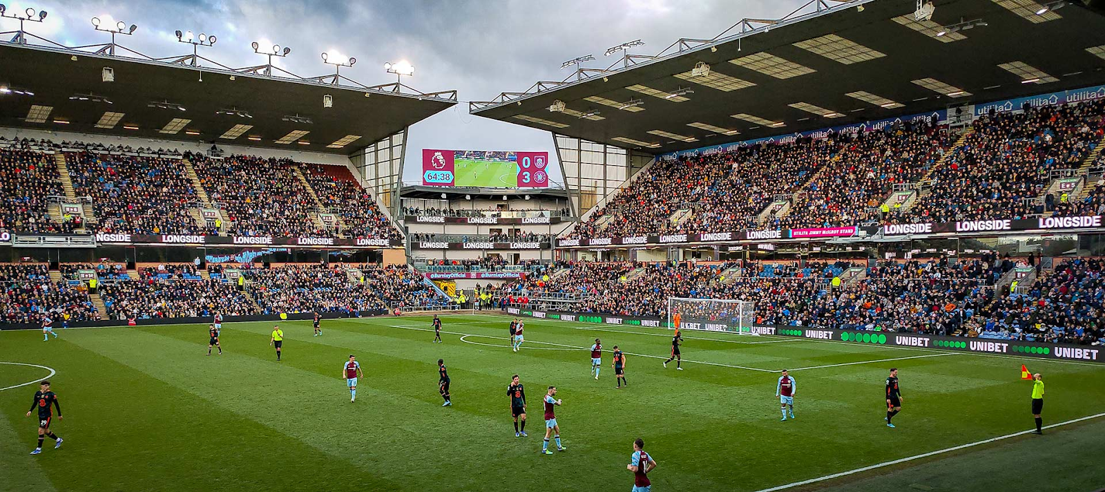 Burnley: Tân binh của Premier League được Kompany dẫn dắt