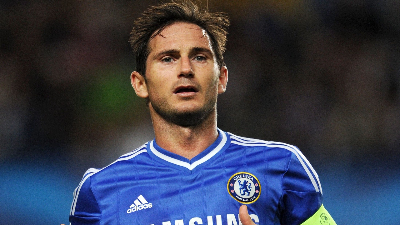 Frank Lampard: Tình yêu xanh thẳm | ELLE Man Việt Nam