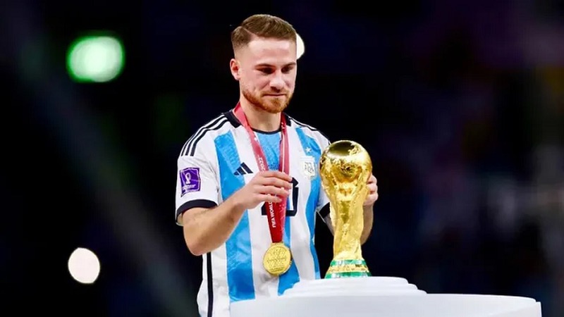 Với World Cup 2022 đã giúp cho tài năng của cầu thủ Alexis Mac Allister được nhiều người biết đến