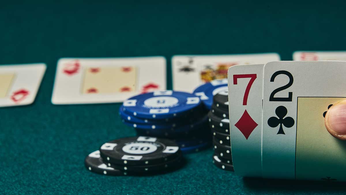 Cách Bluff thành công trong Poker | Natural8