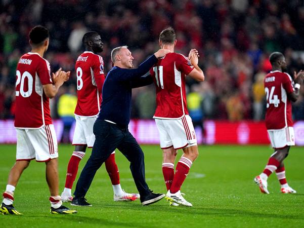 Câu lạc bộ Nottingham Forest: Tình yêu và sự hâm mộ