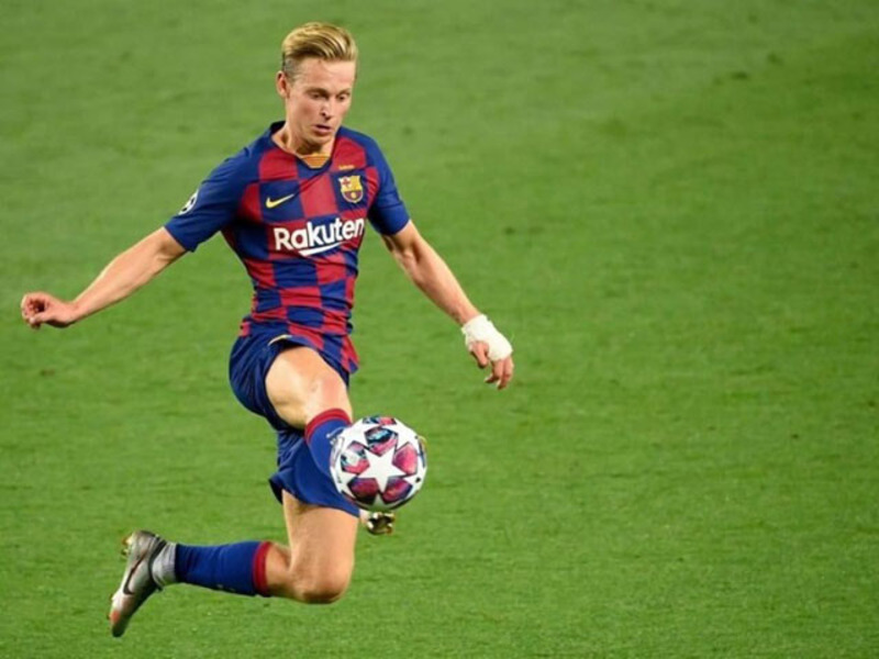 Tiền vệ trung tâm là gì? Vai trò của họ là gì?