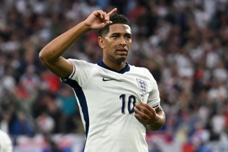 Tiền vệ trung tâm là gì? Vai trò của họ là gì?