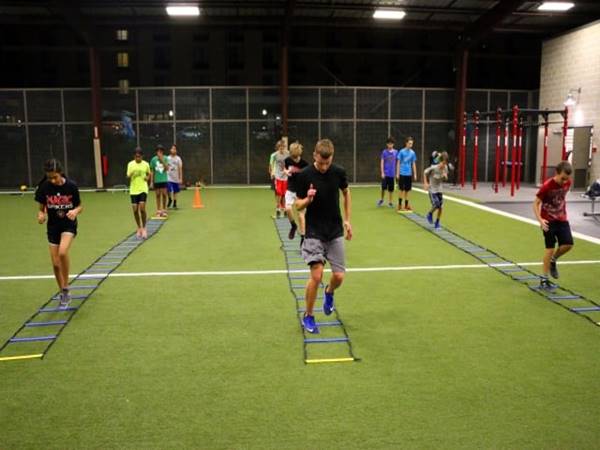 Bài tập bổ trợ bóng đá và những lợi ích nó mang lại