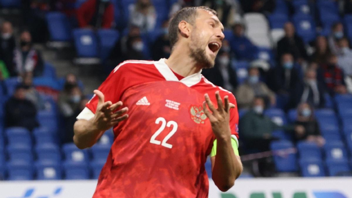 Artem Dzyuba Người Khổng Lồ Với Trái Tim Ấm – Hành Trình Của Một Biểu Tượng Bóng Đá Nga